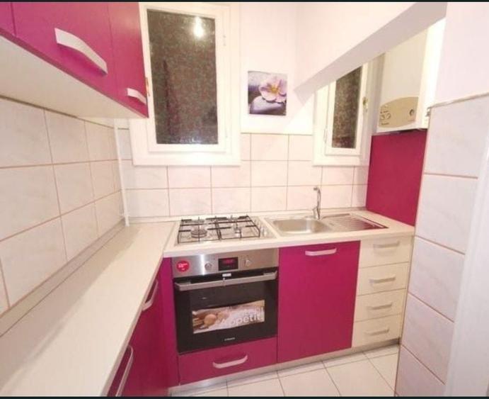 Apartament cu 4 camere în Medicină