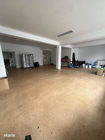 Spațiu comercial, de 229 mp, în Vad
