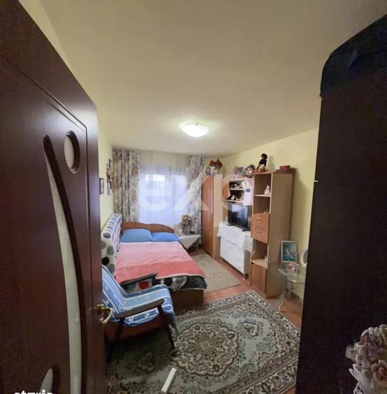 Apartament cu 2 camere decomandat, mobilat în Micro 6
