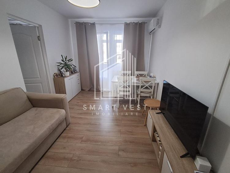 Apartament cu 3 camere semidecomandat, mobilat în Micro 15