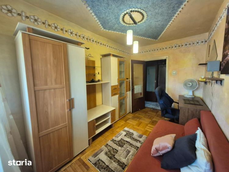 Apartament cu 3 camere decomandat în Ultracentral