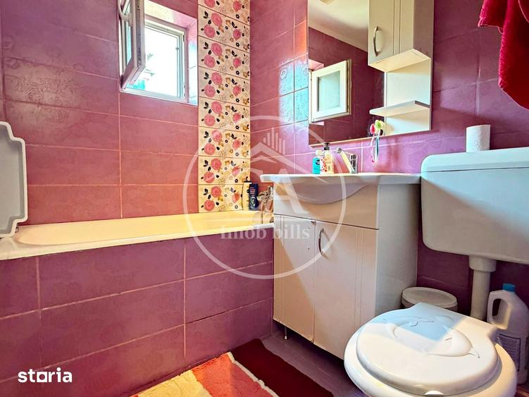Apartament cu 3 camere decomandat în Orașul Nou