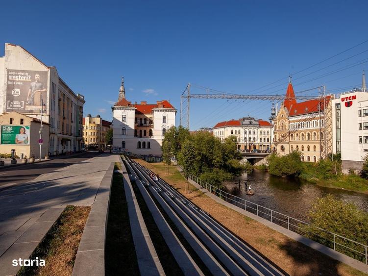 Apartament cu 4 camere în Ultracentral