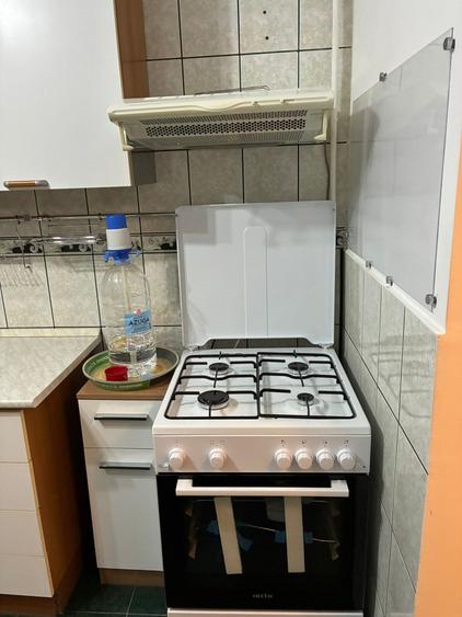 Apartament cu 3 cam, decomandat, 85mp utili, Bd. Decebal langa Piata Alba Iulia - 12