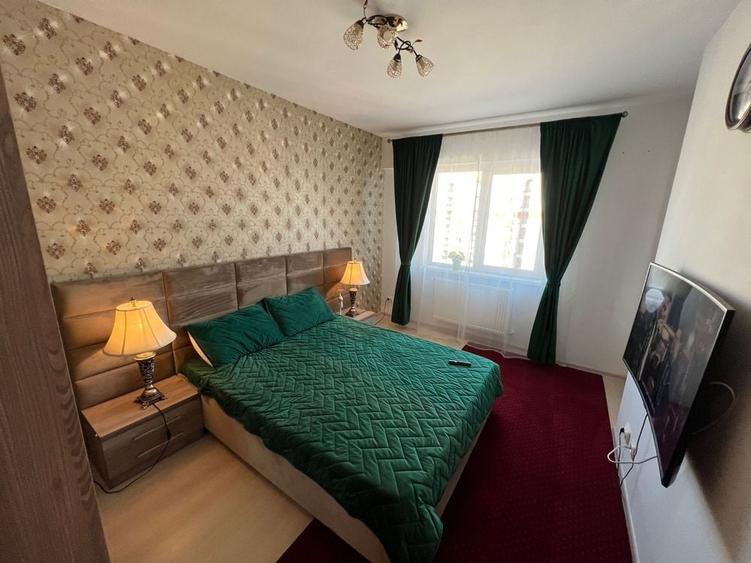 Apartament cu 2 camere semidecomandat în Păcii