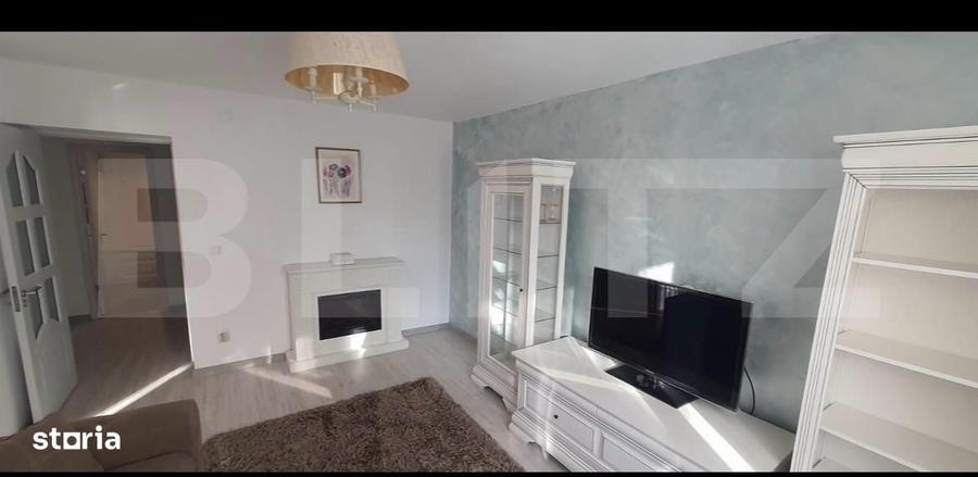 Apartament cu 3 camere semidecomandat în Central