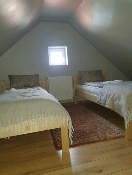 Casă cu 4 camere în Băile Miercurea