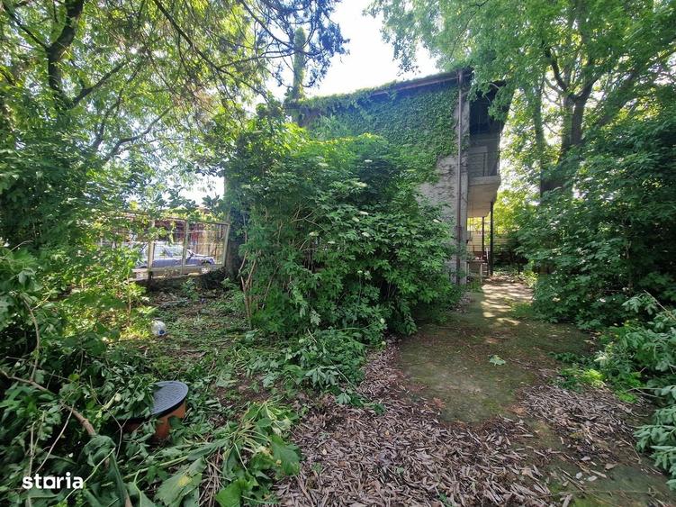 Casă cu 4 camere în Sud