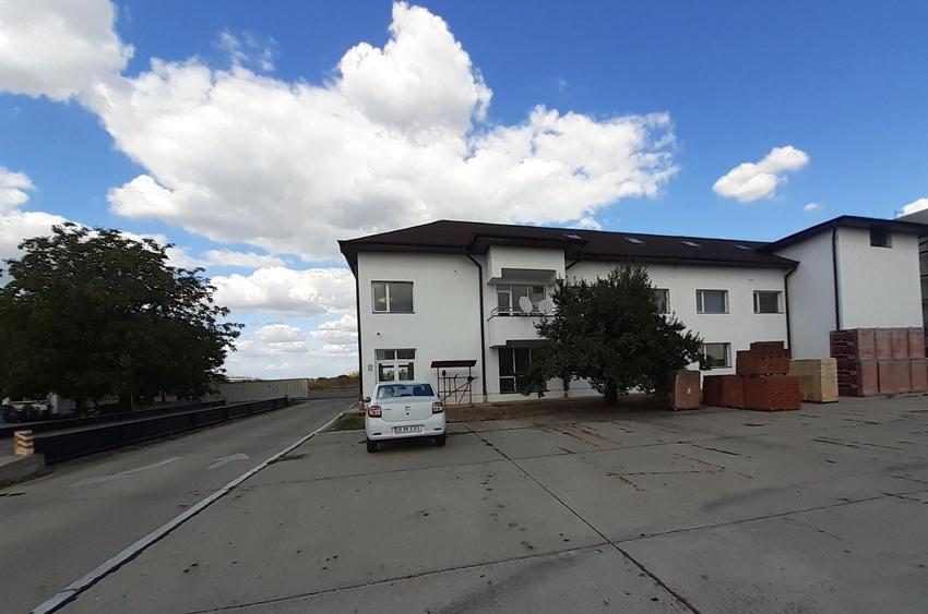 Spațiu industrial, de 3,553 mp, în Nord-Est
