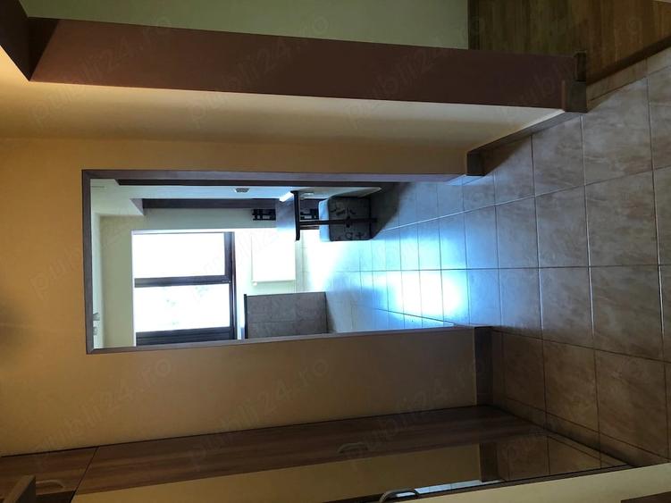 Apartament cu 3 camere semidecomandat în Gheorgheni