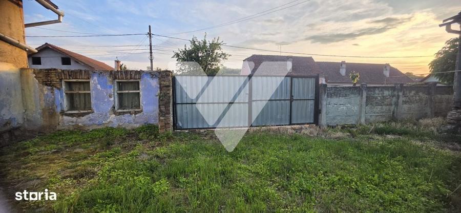 Spațiu comercial, în Ruși