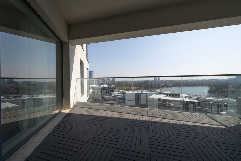Apartament cu 4 camere decomandat, mobilat în Herăstrău