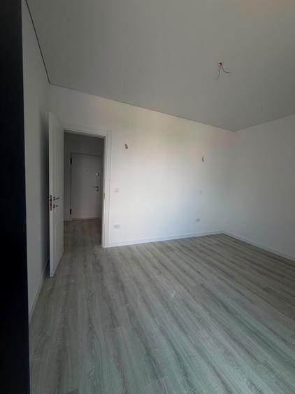 Apartament cu 2 camere nedecomandat în Sârbi