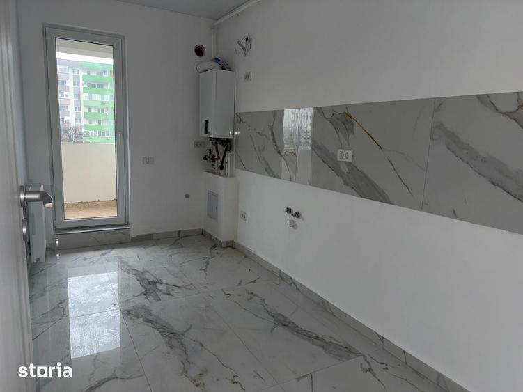 Apartament cu 2 camere decomandat în Central — fotografia 1