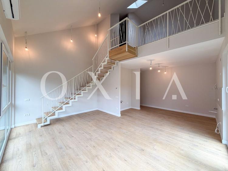 Apartament cu 3 camere semidecomandat în Complex Studențesc