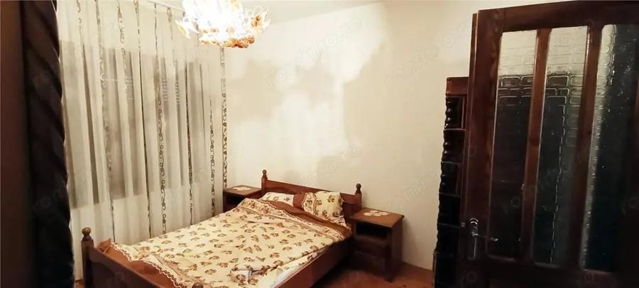 Casă cu 5 camere cu Teren 324 Mp în Berzasca