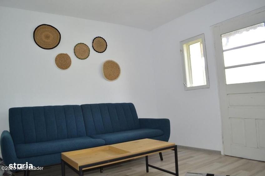 Casă cu 4 camere în Slatina