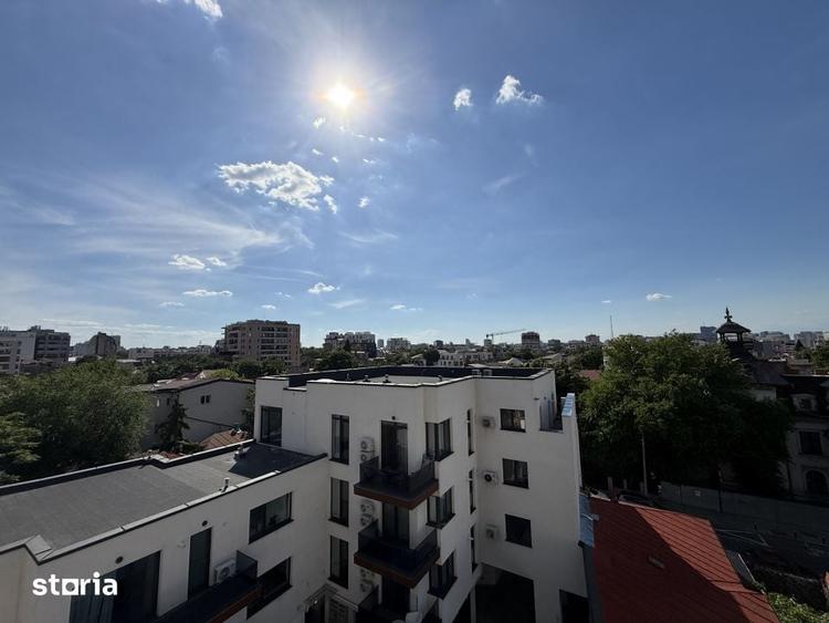 Apartament cu 4 camere în Moșilor