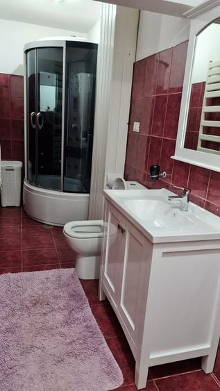 Apartament cu 3 camere decomandat în Brăilei