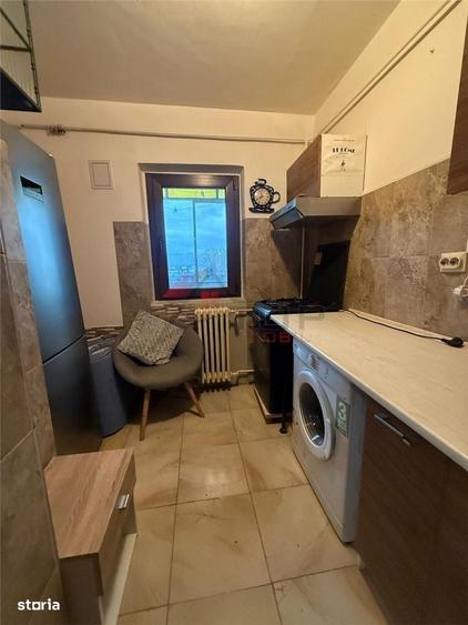 Garsonieră decomandată în Albești