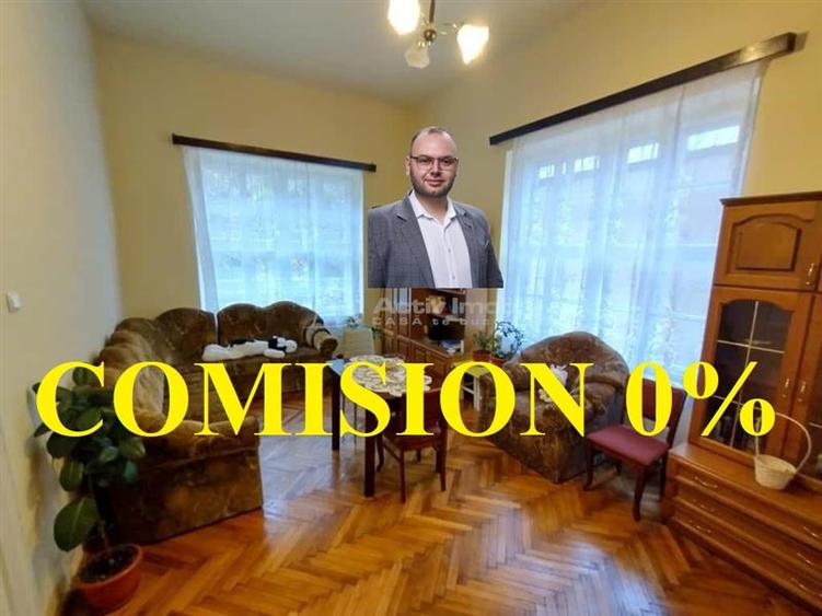 Apartament cu 3 camere decomandat, mobilat în Vest
