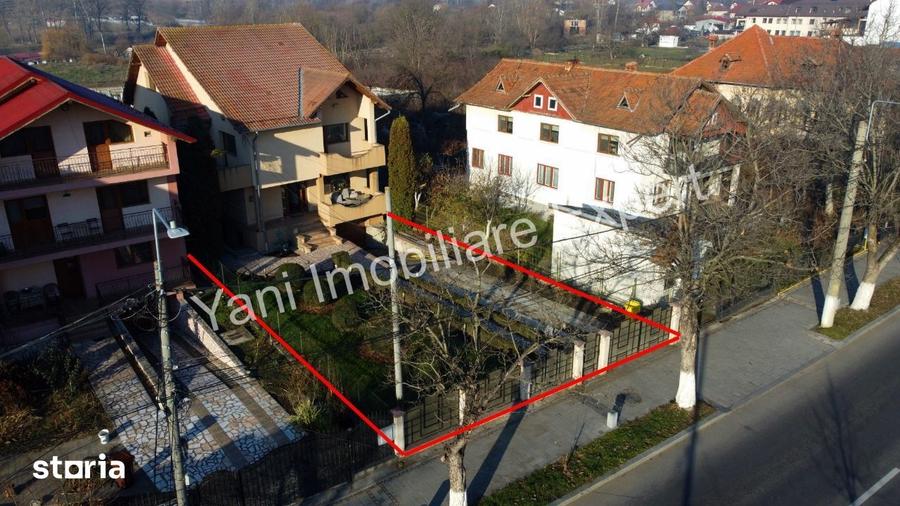 Casă cu 5 camere cu Teren 650 Mp în Curtea de Argeș