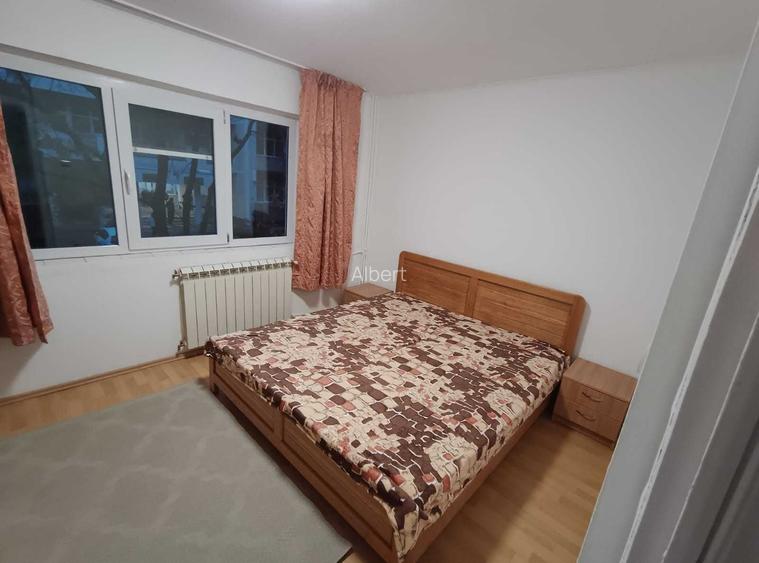 Inchiriez apartament 2 camere, Rogerius, str. Moldovei, etaj 1