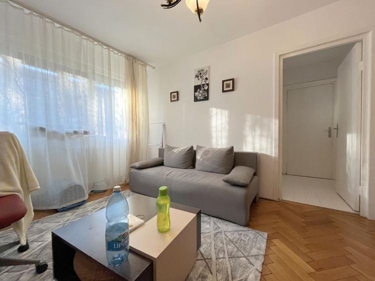 Apartament 2 camere semidecomandat – Zona Medicina - 1