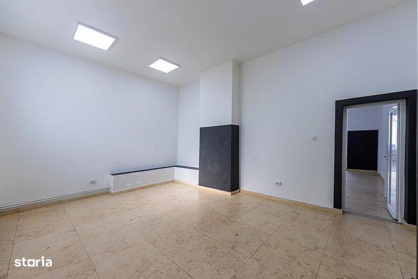 Cornetu, vizavi de Primarie 124mp - 1