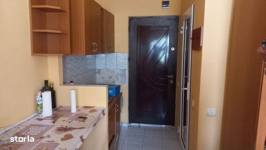 Inchiriez Garsoniera - 2