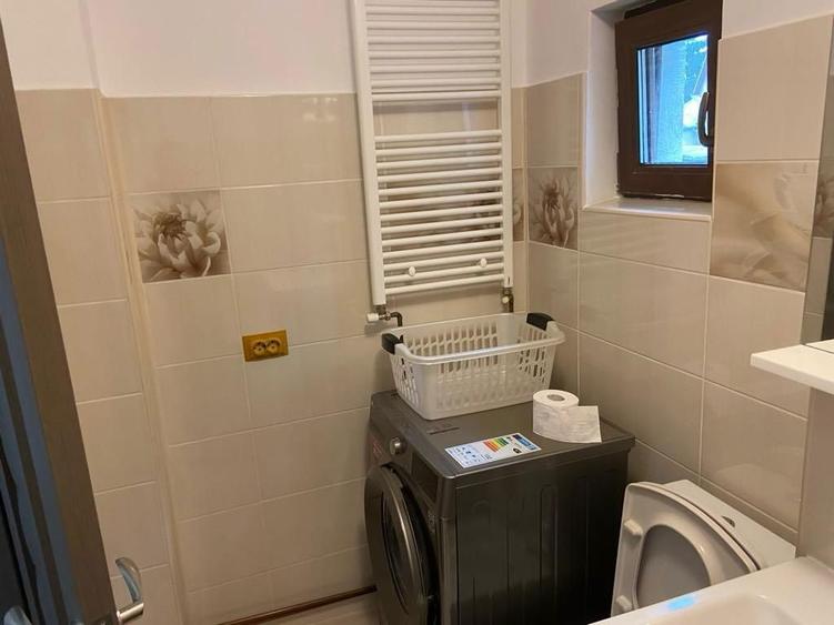 Proprietar inchiriez garsoniera - 1