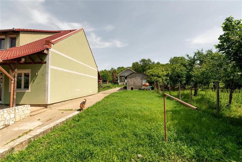 RECO Casa dubla cu teren generos - 22