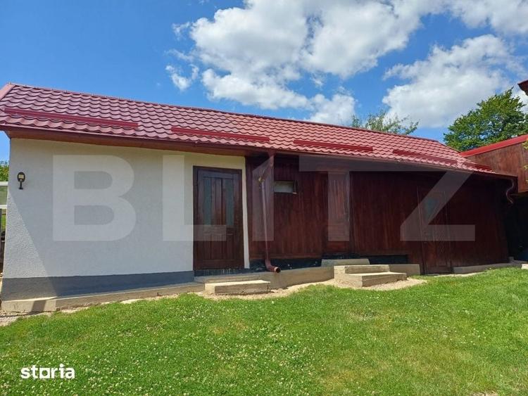 Casă cu 2 camere cu Teren 3500 Mp în Adâncata