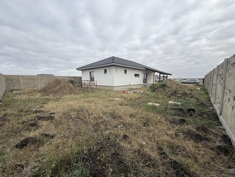 Casa individuala, 4 camere, 105 utili, 580 teren, Sanmihaiu Roman - 17