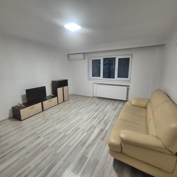 Unirii Zepter adiacent- birou - 9