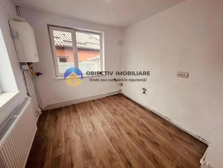 Casa Piatra Neamt, zona Socar - 7