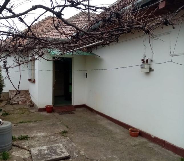 Proprietar închiriez casă în zona în zona Iulius Mall - 1