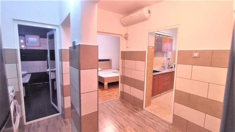 2dec Micro 21  mob util  2 balcoane - 1