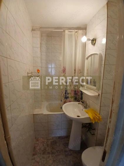 AP.3 camere SEMIdecomandat, zona Baraolt, ETAJUL 2,pret 54500 euro - 4