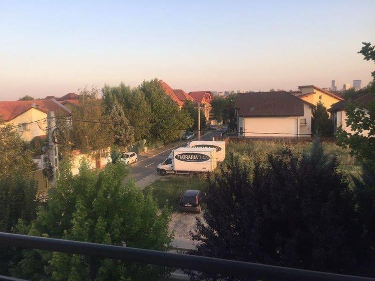 Vila duplex Jolie Ville - str Alexandru cel Bun / COMISION 0 - 5