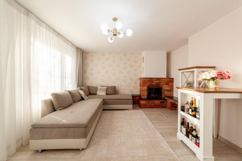 Casa cu priveliste - Stefanesti - 2