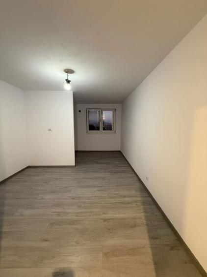 Garsoniera de vanzare - 1