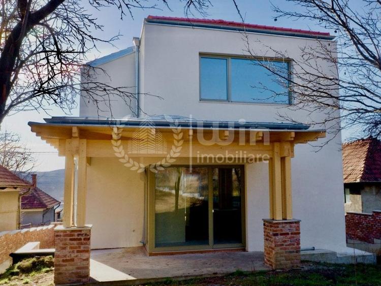 Casa cu 4 camere | 234mp util | Teren 596mp | Garaj | Dambul Rotund - 16