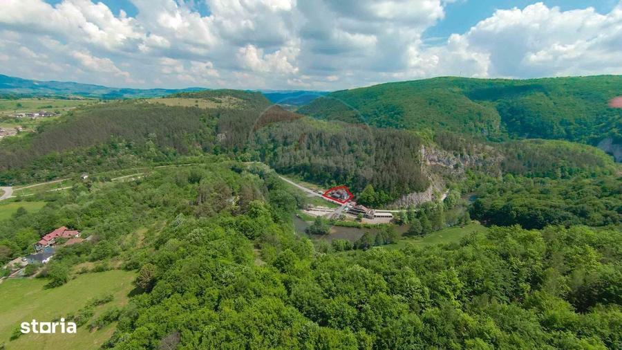 Pensiune cu 6 camere si restaurant de vanzare in Suncuius - 11