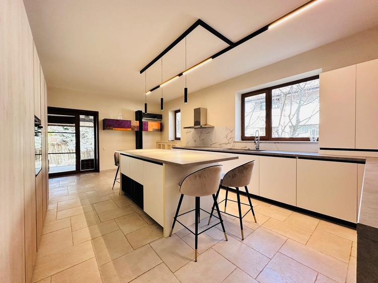 INCHIRIERE vila individuala || complex rezidential la padure || 4 dormitoare - 9