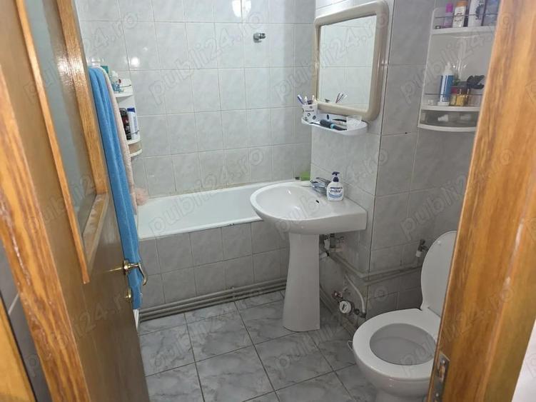 Vand apartament 3 camere, str. Flacara, mun. Calarasi(sau schimb cu 1 sau 2 camere+dif) - 8