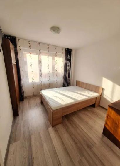 Chirie apartament cu 3 camere - 7