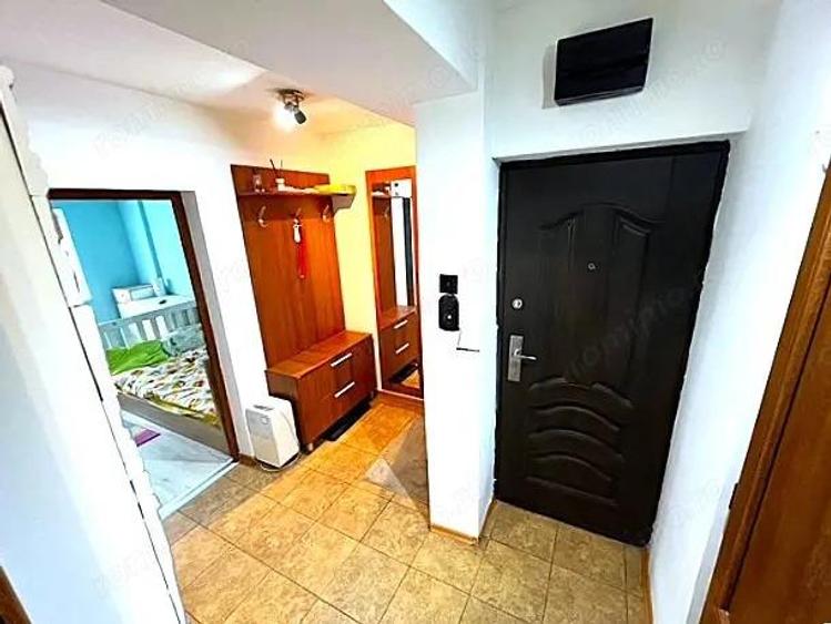 Apartament ETAJ 2 cu 3 camere complet renovat si utilat LA CHEIE - 9