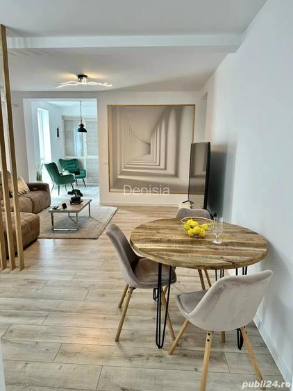 Vand apartament Str.Kalman cu 3 camere,2 bai ?i 2 locuri de parcare in Dumbravi?a