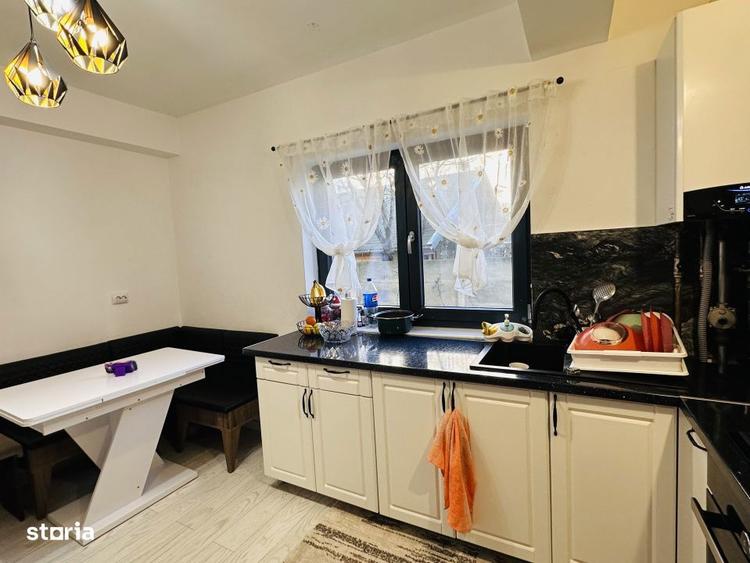 Vila cocheta, individuala, 156 mp construiti, 405 mp teren Rosu-Chiajn - 2